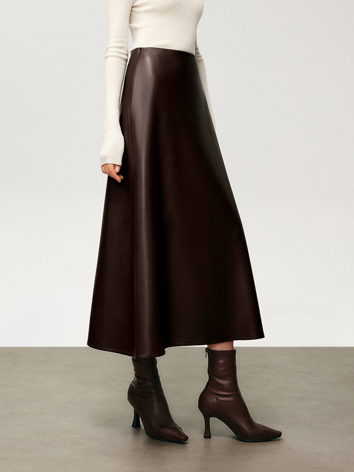 Plissé Nep Leren Midi Rok voor Elegante Stijl