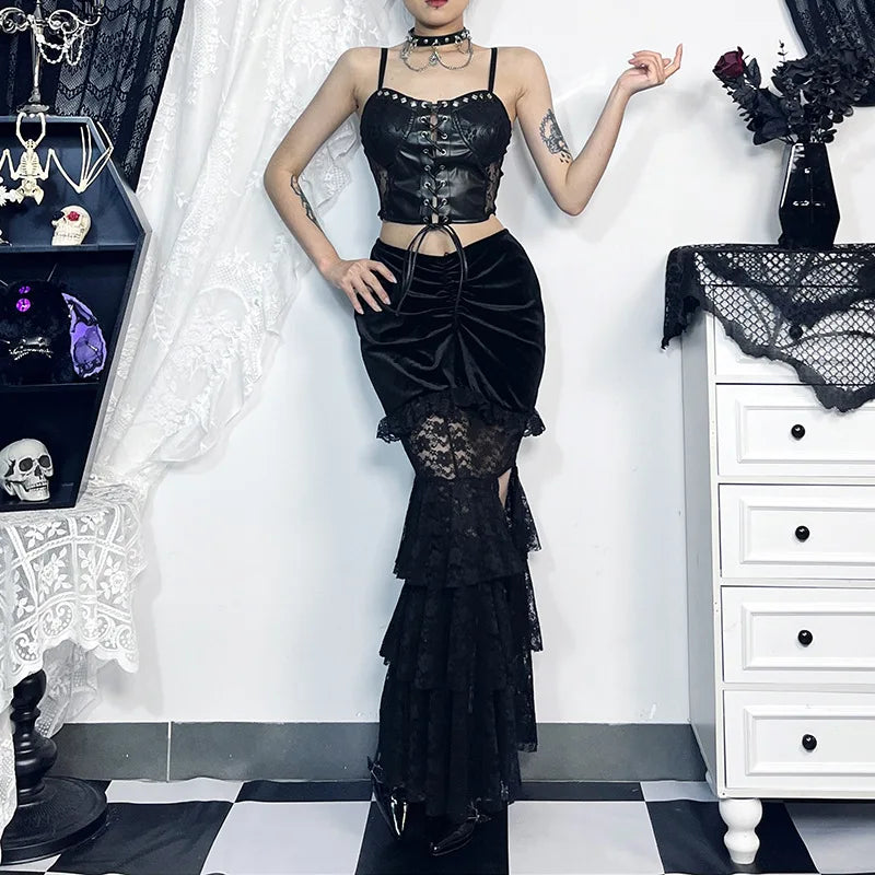 Gothic Vouwrok met Fishstaart van Fluweel en Kant