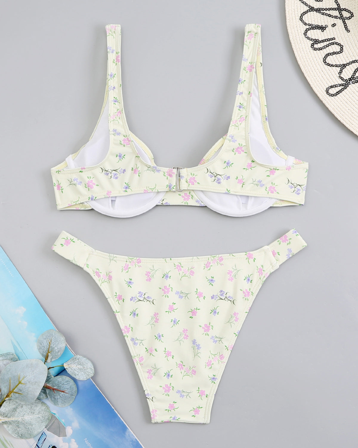 Stijlvolle Lemon Tanga Bikini Slip voor Vrouwen