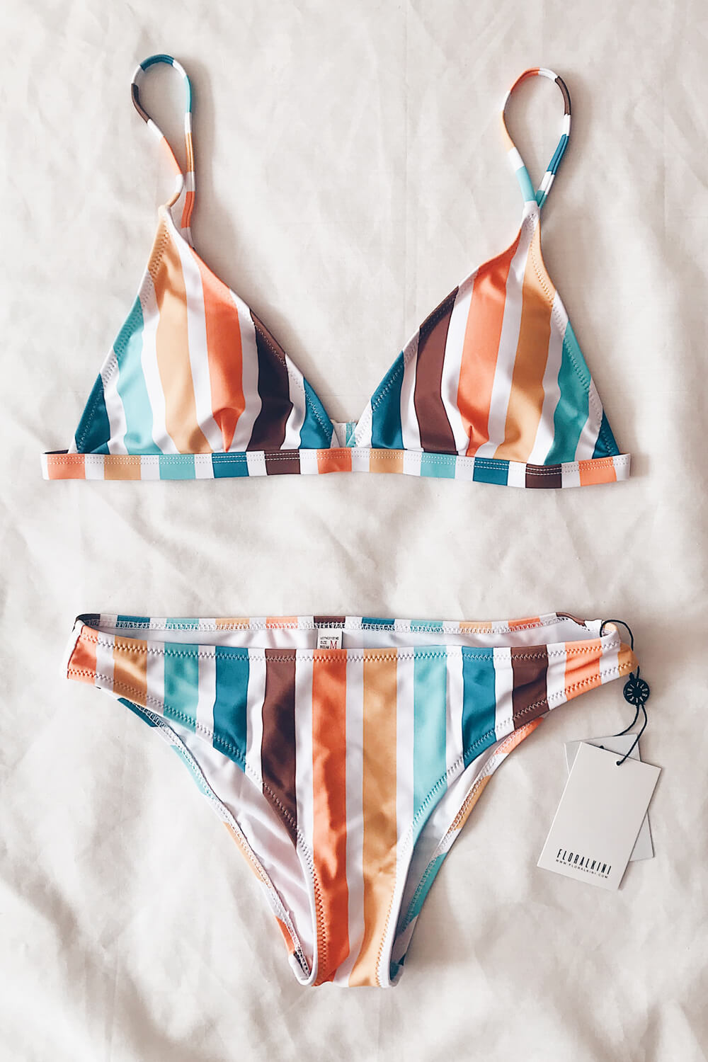 Stijlvolle Regenboog Gestreepte Triangle Bikini Top