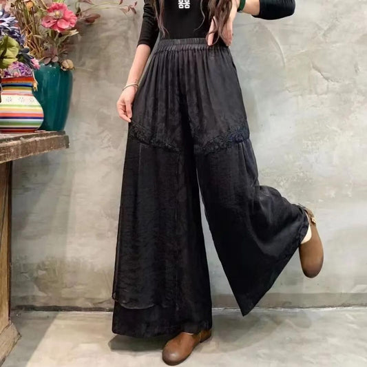 Boho Broek met Wijde Pijpen en Elegante Kantinzet - Stijlvol en Comfortabel