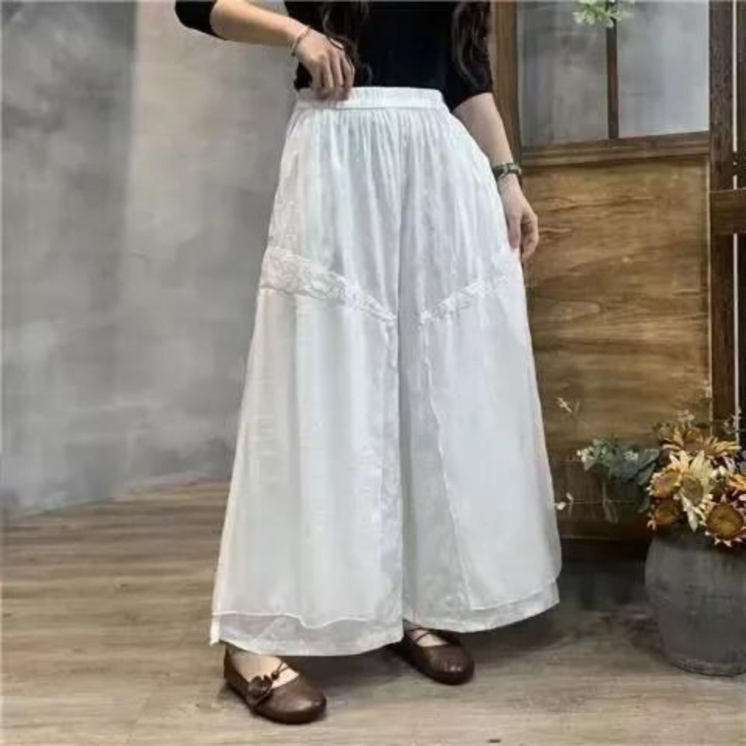 Boho Broek met Wijde Pijpen en Elegante Kantinzet - Stijlvol en Comfortabel