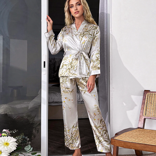 Stijlvolle Zijden Pyjama Set met Lange Mouwen