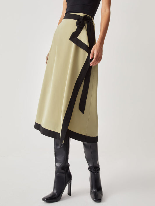 Modieuze Midi Rok met Knoop en Contrast Banden