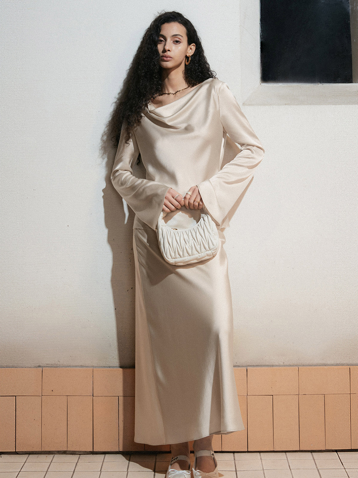 Elegante Satijnen Lange Rok voor Stijlvolle Gelegenheden