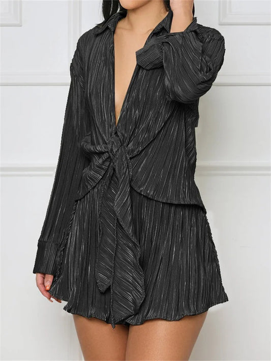 V-hals Bindshirt met Elastische Taille en Shorts