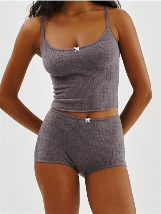 Modieuze Mouwloze Top met Strik en Hoge Taille Shorts