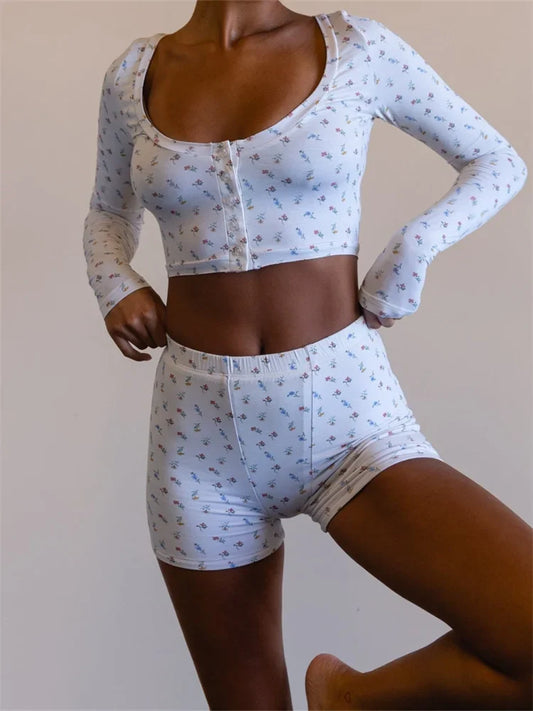 Bloemenprint T-shirt Met Knoopjes en Hoge Taille Shorts