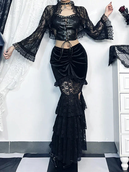 Gothic Vouwrok met Fishstaart van Fluweel en Kant